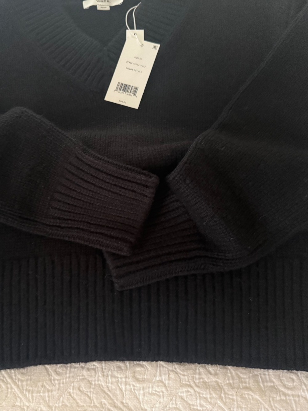 Vince Wool Cashmere Blend V Neck Sweater, Size XS, NEW with Tags - Picture 7 of 13